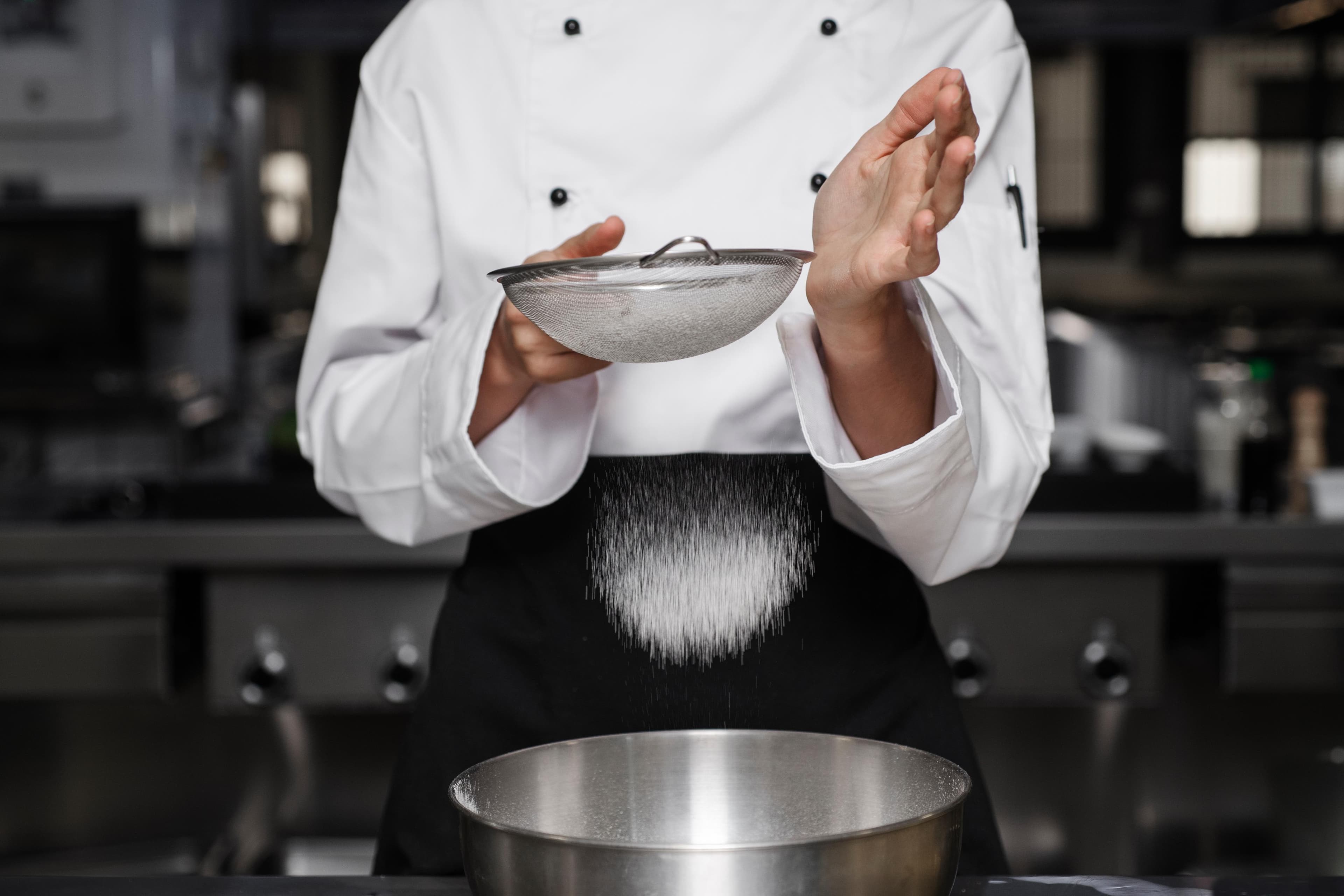 Préparation en cuisine — produits travaillés sur place